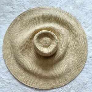 Fendi women beach large hat Authentic